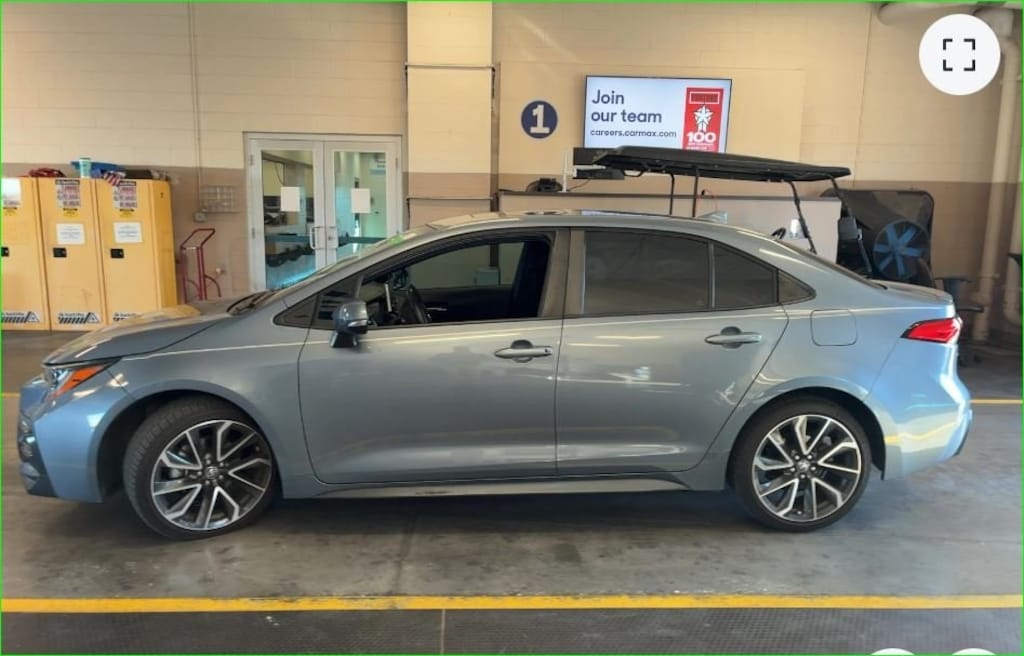 Used 2020 Toyota Corolla SE Sedan
