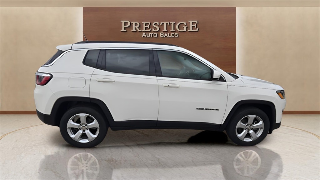 Used 2018 Jeep Compass Latitude SUV