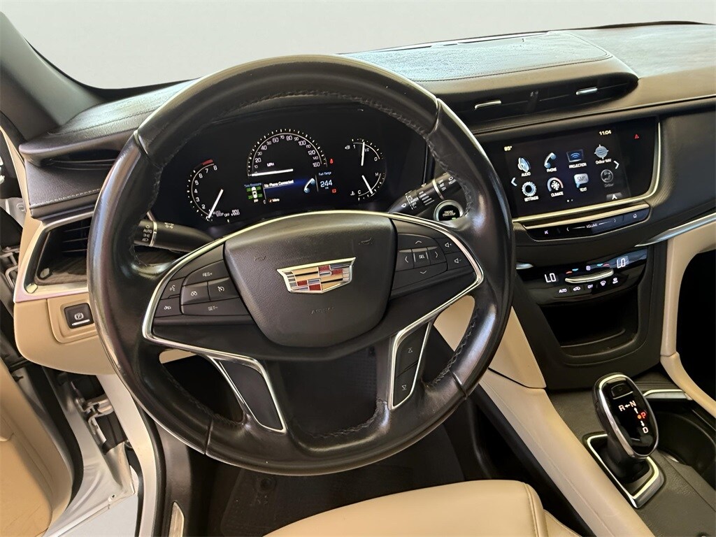 2019 Cadillac XT5 Base photo 3