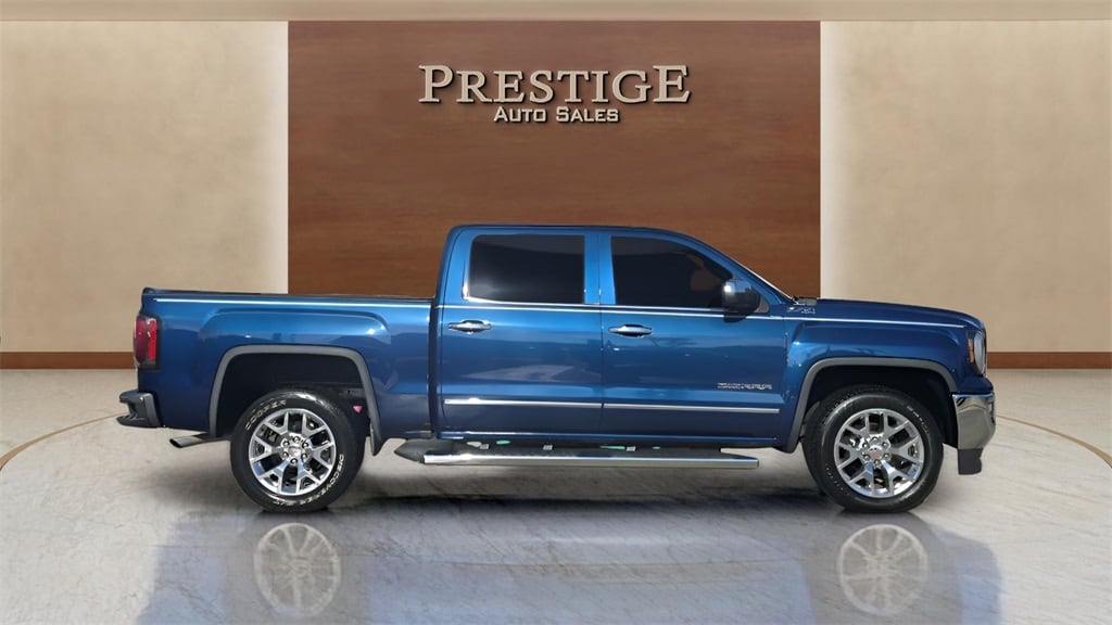 2017 GMC Sierra 1500 SLT's photo