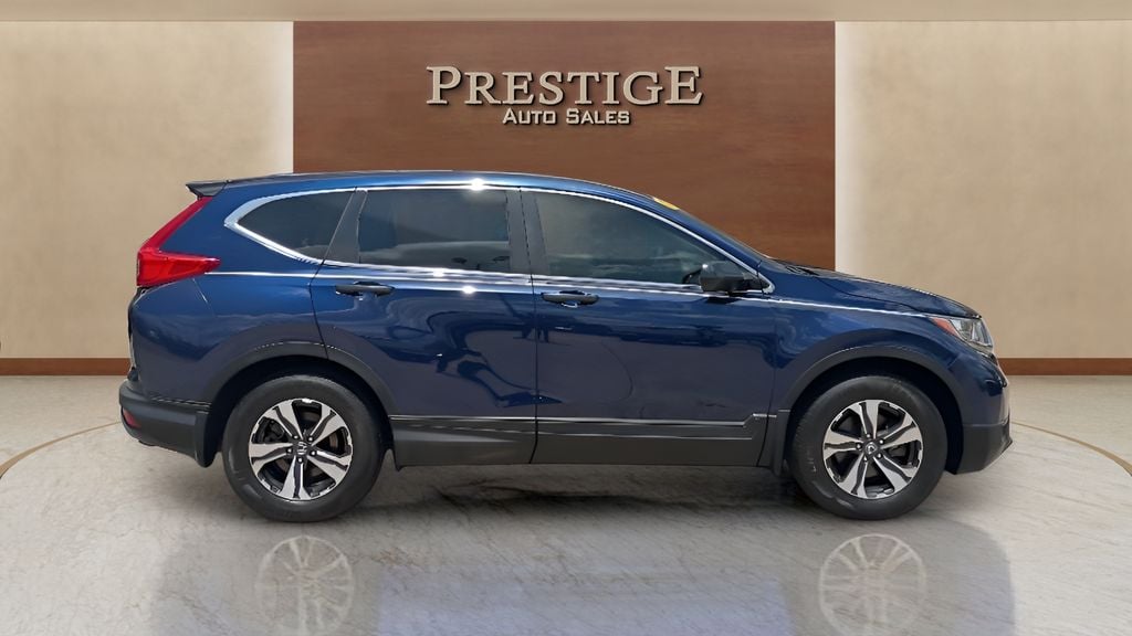 2017 Honda CR-V LX 2WD's photo