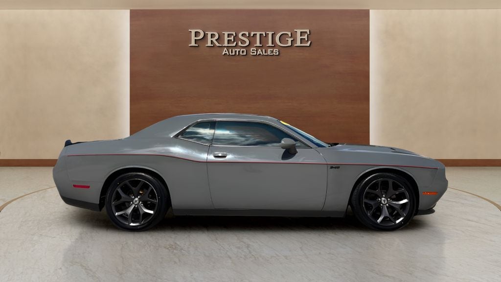 2017 Dodge Challenger SXT