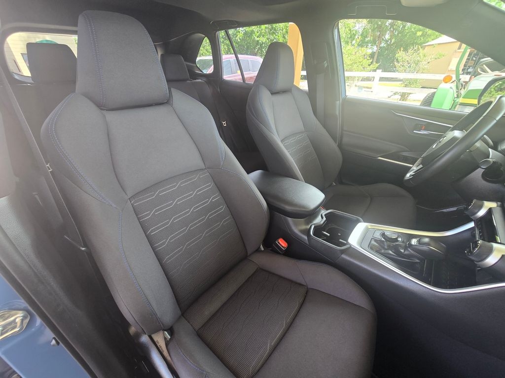 Used 2023 Toyota RAV4 Hybrid SE SUV