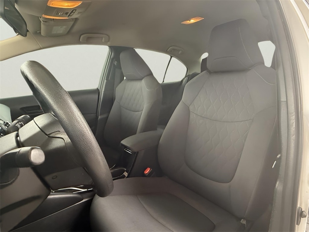 Used 2022 Toyota Corolla LE Sedan