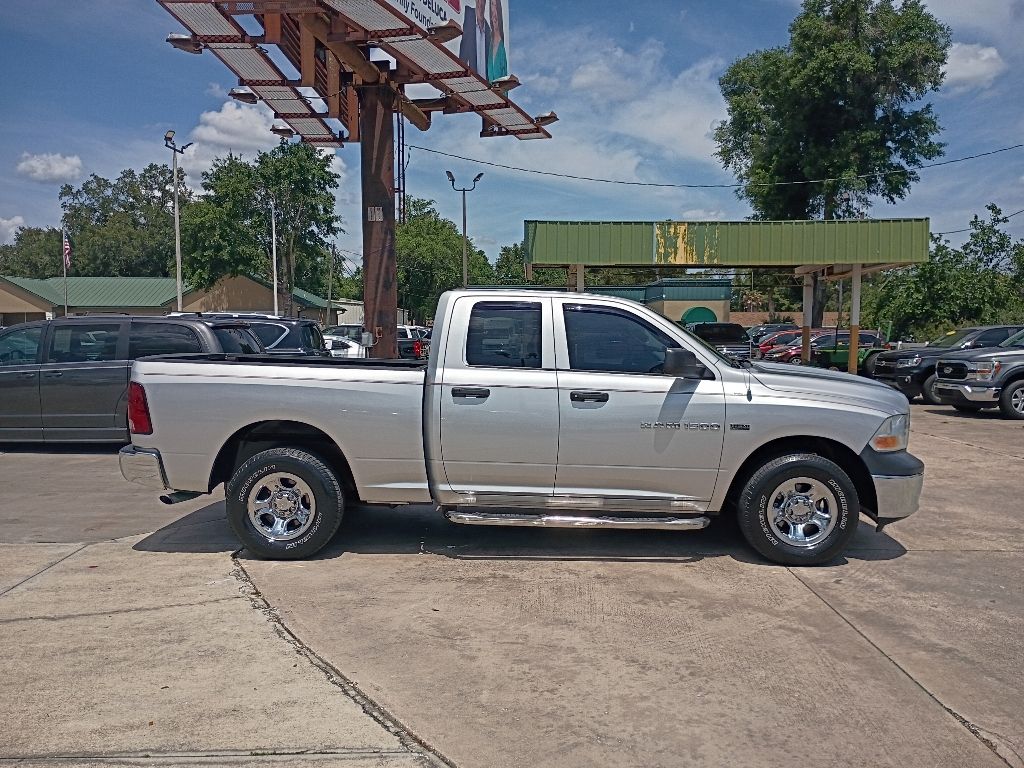 2011 RAM 1500 ST 4x4 Quad Cab's photo