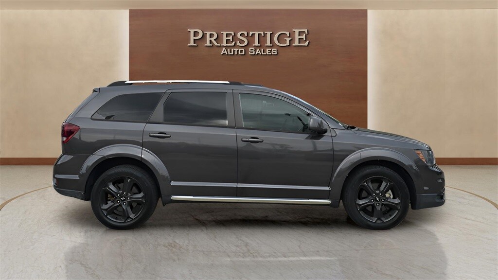 Used 2020 Dodge Journey Crossroad SUV