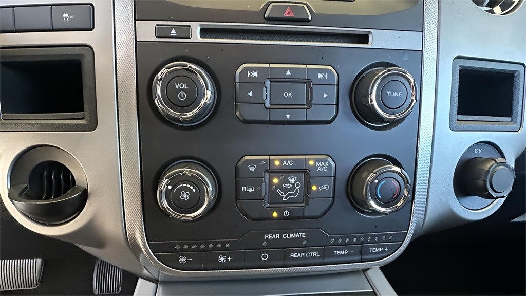 Used 2017 Ford Expedition XLT SUV