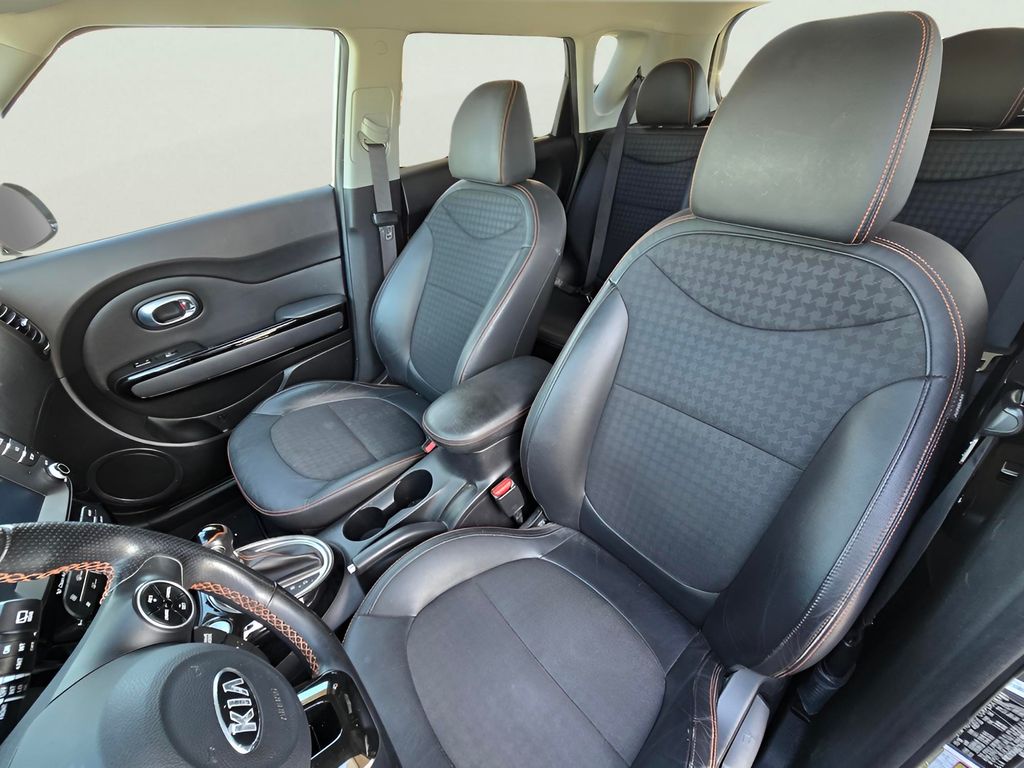 2018 Kia Soul Base