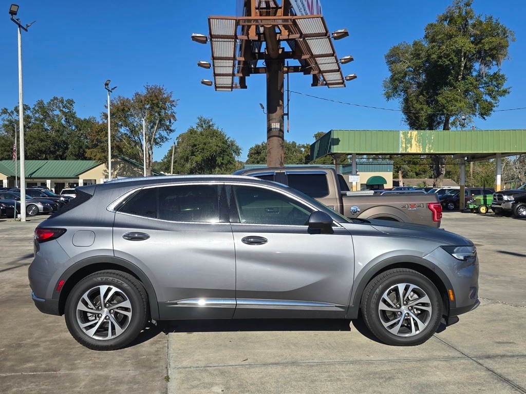 2021 Buick Envision Essence's photo