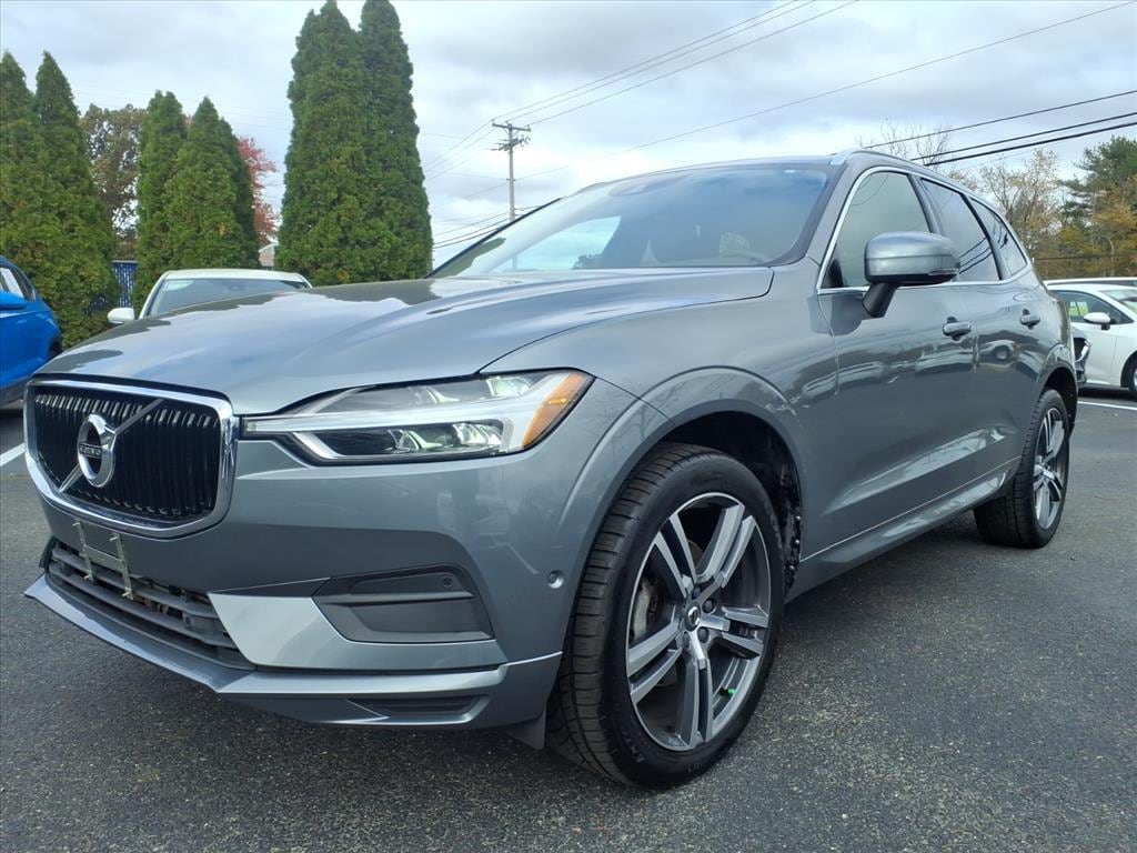 Used 2018 Volvo XC60 T5 Momentum SUV