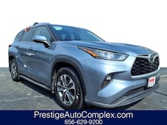 2020 Toyota Highlander XLE SUV in Turnersville, NJ
