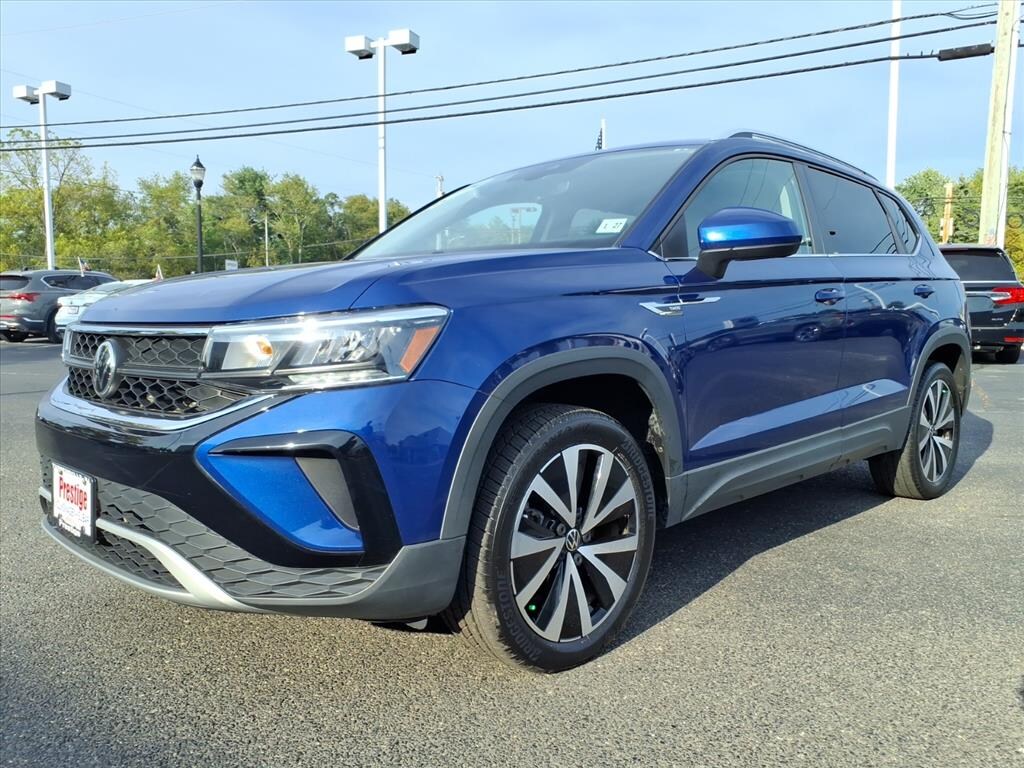 Certified 2022 Volkswagen Taos 1.5T SE SUV