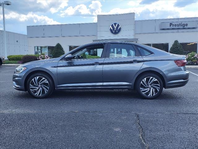 Certified 2021 Volkswagen Jetta SEL with VIN 3VWE57BU9MM055000 for sale in Turnersville, NJ