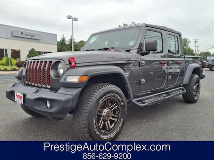 2022 Jeep Gladiator Sport Truck Crew Cab