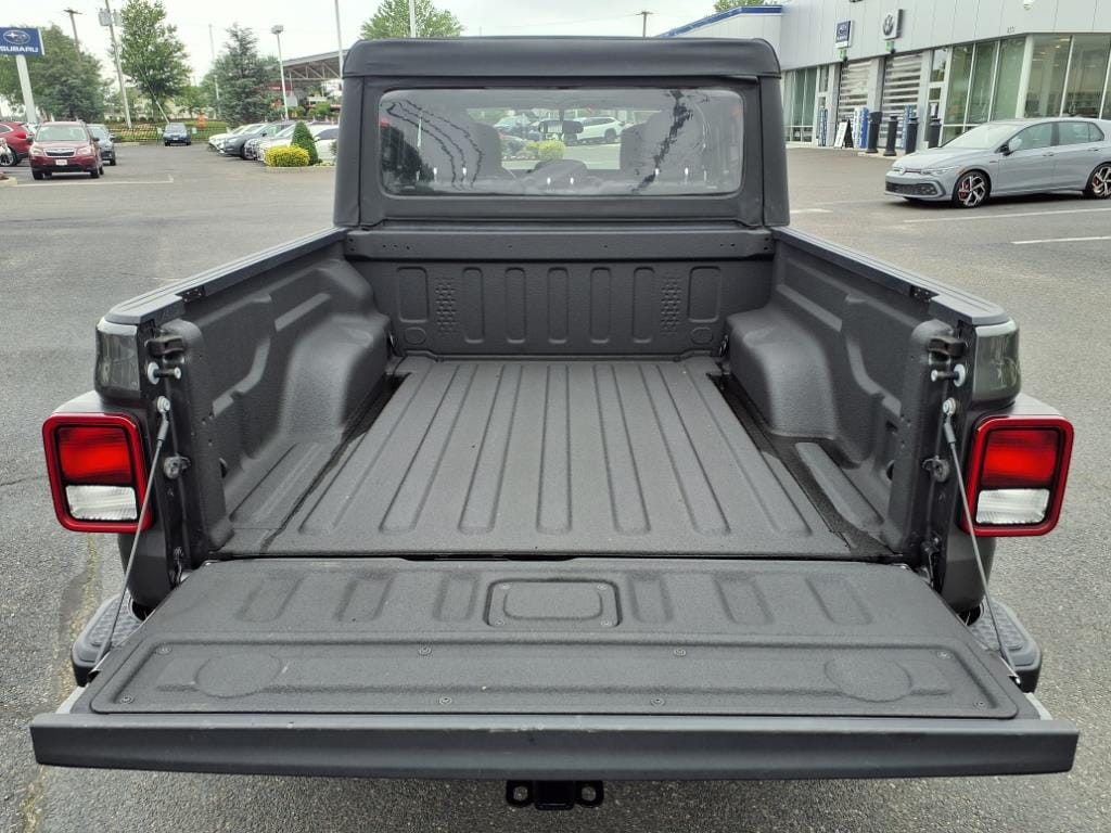 2022 Jeep Gladiator Sport - Photo 9