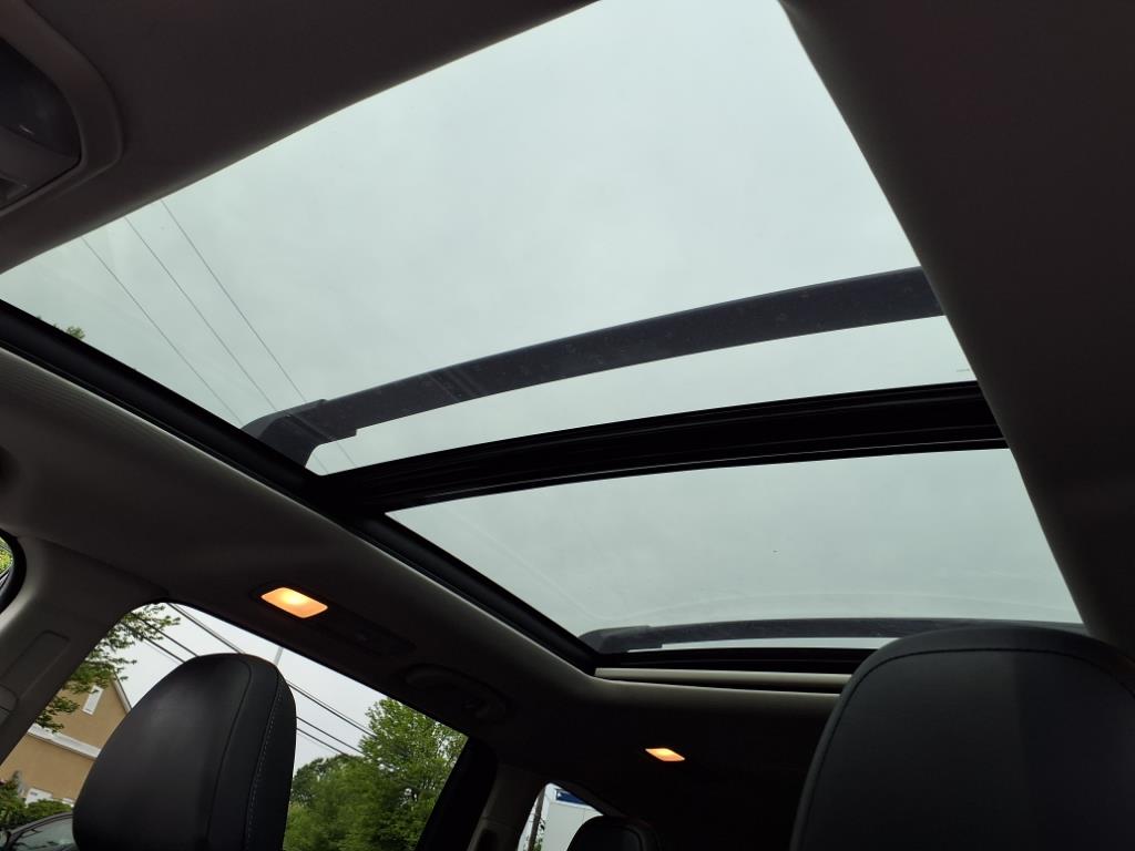 2023 Subaru Ascent Limited - Photo 17
