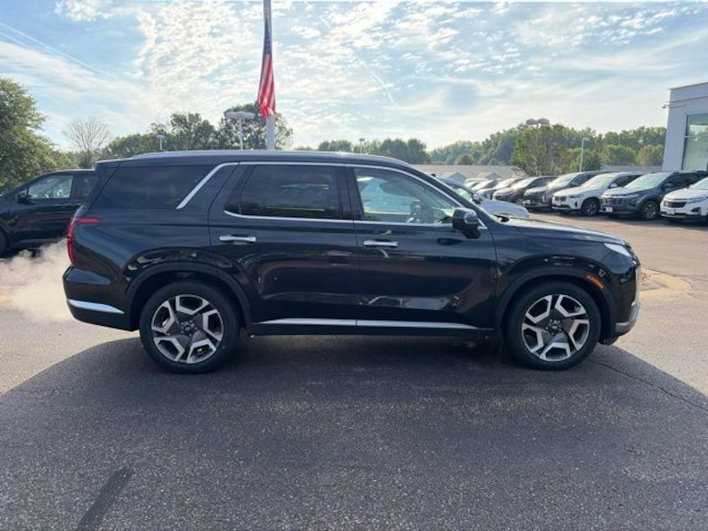 Used 2024 Hyundai Palisade Limited SUV