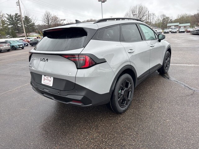 2026 Kia Sportage X-Line photo 3
