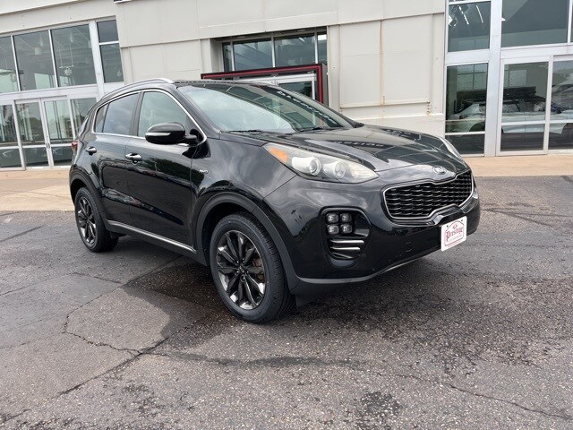 2018 Kia Sportage EX photo 3