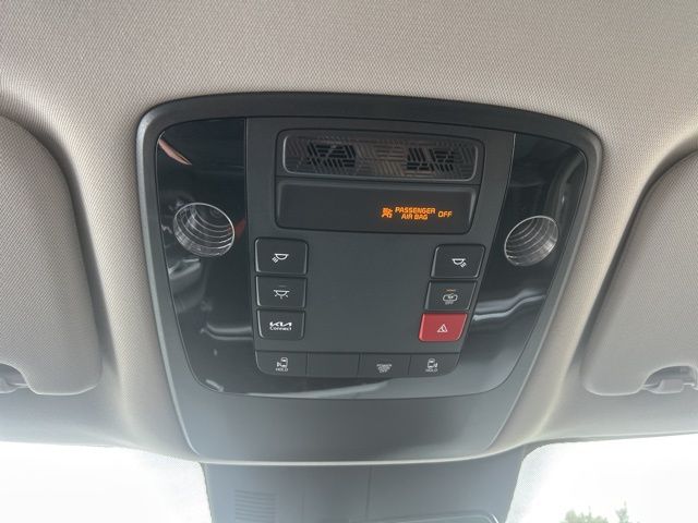 2026 Kia Carnival LXS - Photo 16