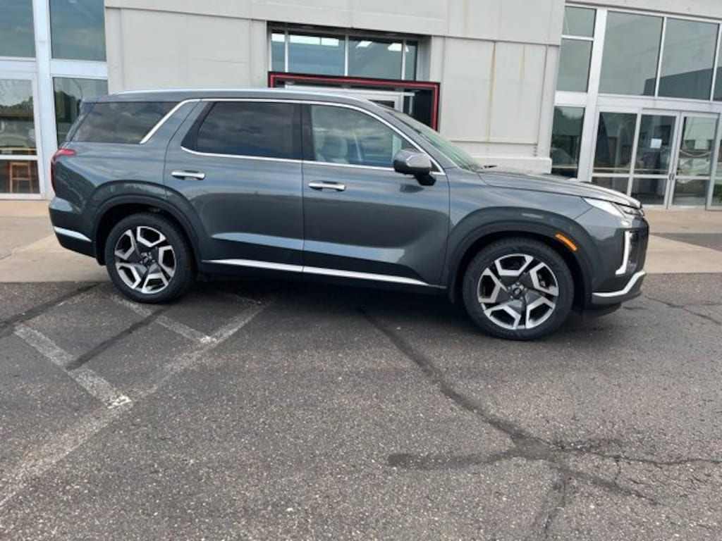 Used 2024 Hyundai Palisade SEL SUV