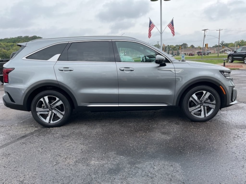 Used 2023 Kia Sorento Hybrid SX Prestige SUV