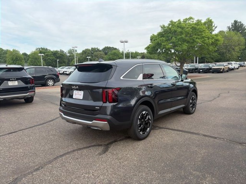 New 2026 Kia Sorento S SUV