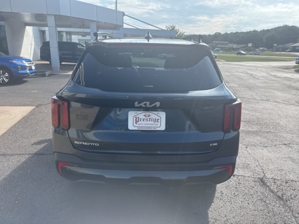Used 2024 Kia Sorento X-Line SX Prestige SUV