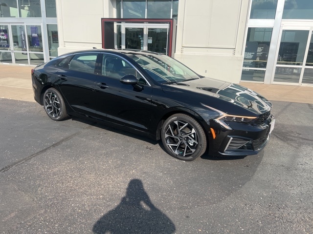 2025 Kia K5 EX