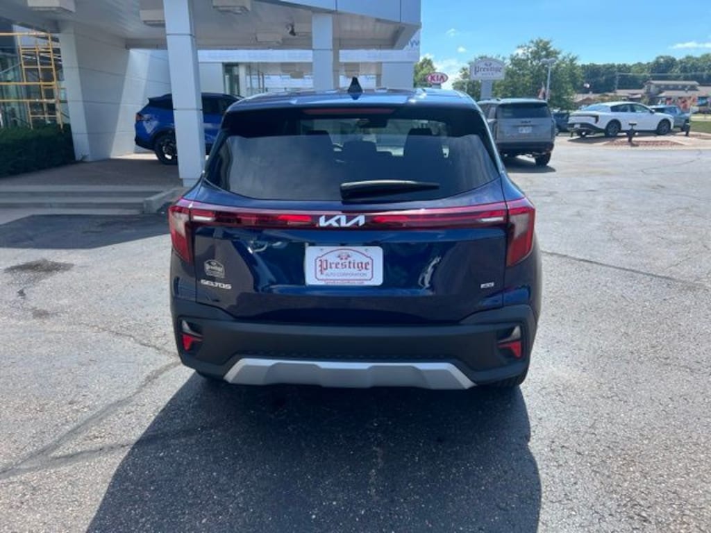 Used 2026 Kia Seltos LX SUV