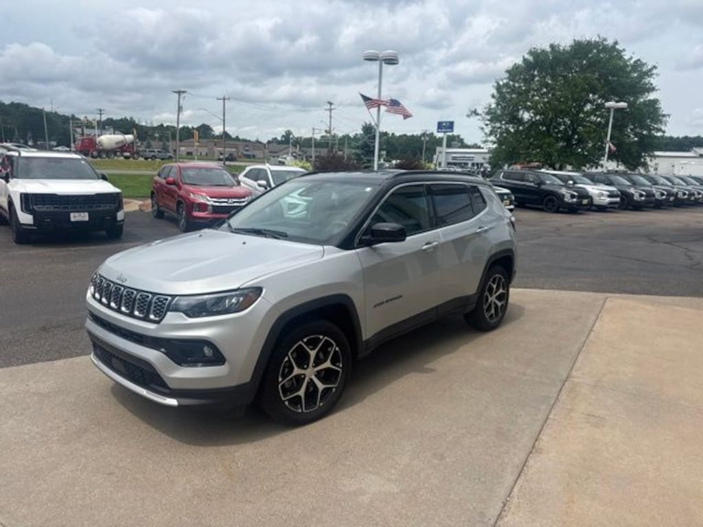Used 2024 Jeep Compass Limited SUV