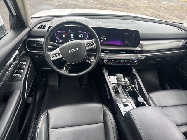 2025 Kia Telluride S - Photo 15