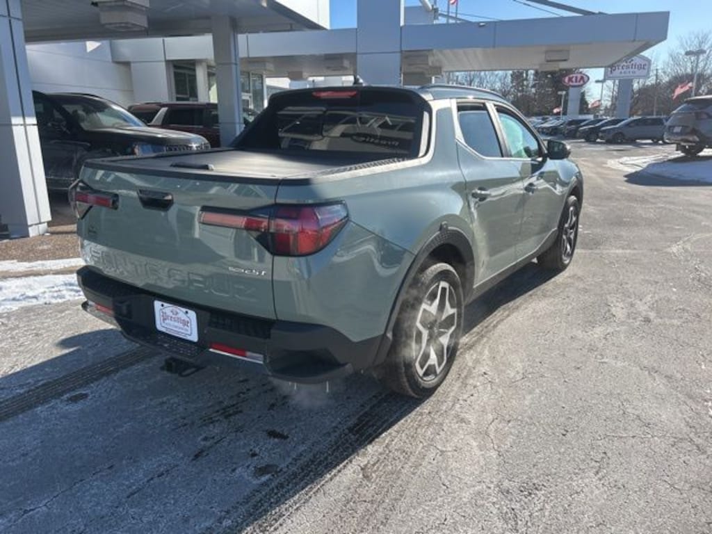 Used 2022 Hyundai Santa Cruz Limited Truck Crew Cab