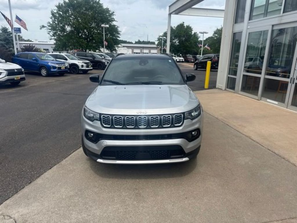 Used 2024 Jeep Compass Limited SUV