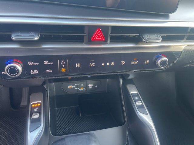 2026 Kia Sorento S - Photo 23