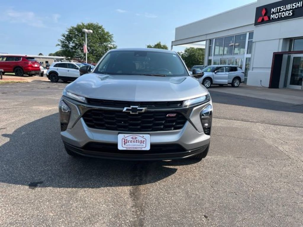 Used 2024 Chevrolet Trax 1RS SUV