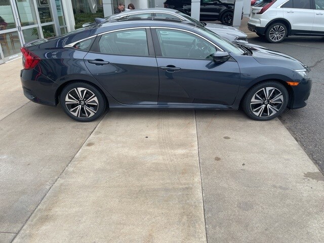 2017 Honda Civic EX-L photo 2