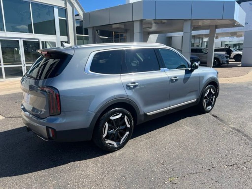 Used 2025 Kia Telluride EX SUV