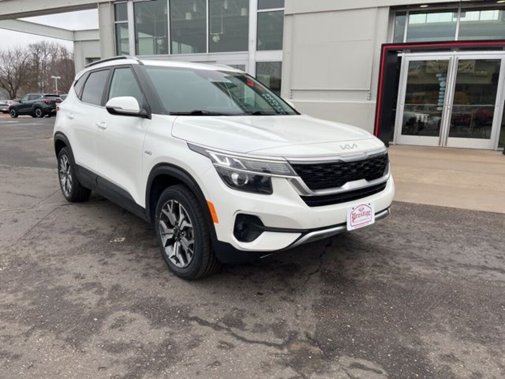 Used 2023 Kia Seltos EX SUV