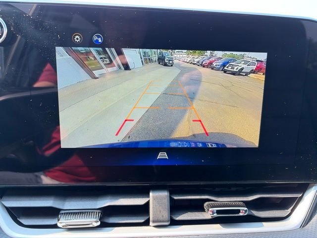 2025 Chevrolet Equinox LT - Photo 22