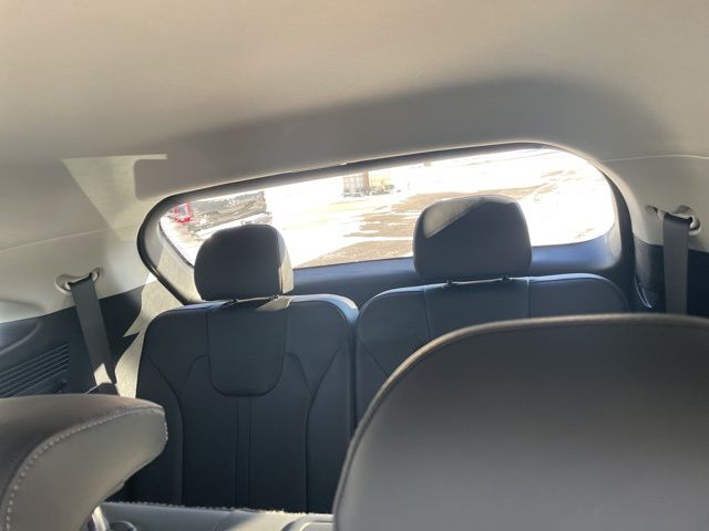 2026 Kia Sorento S - Photo 24