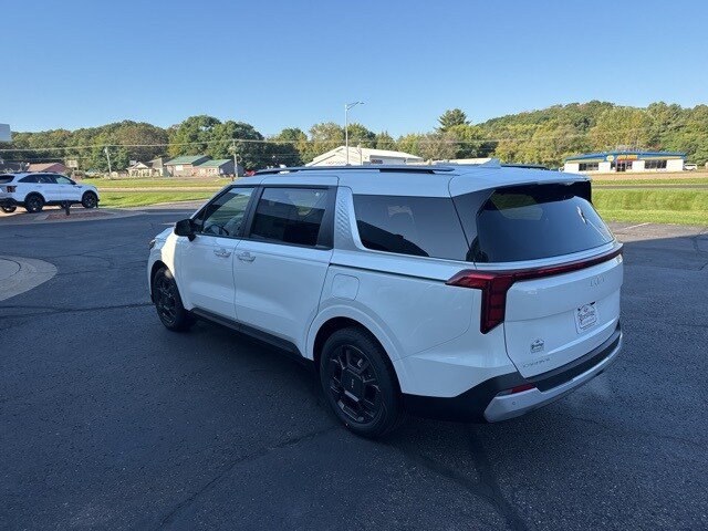 2026 Kia Carnival EX photo 4
