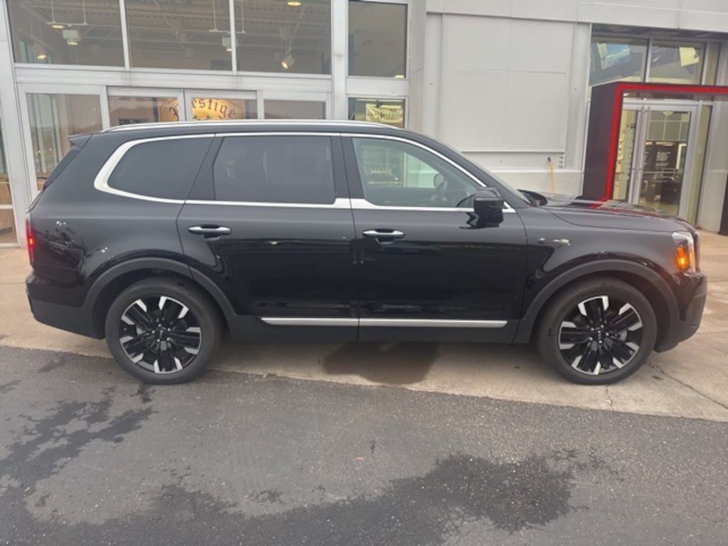 Used 2024 Kia Telluride SX SUV