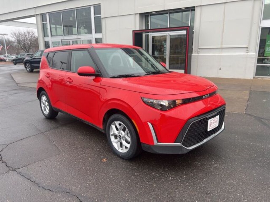 Used 2023 Kia Soul LX Hatchback