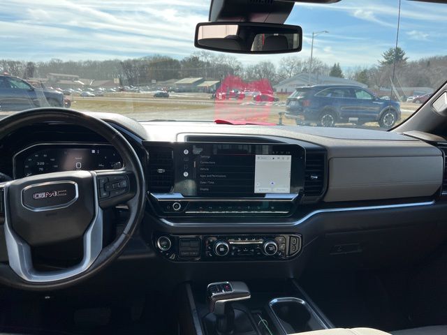 2022 GMC Sierra 1500 SLT - Photo 13
