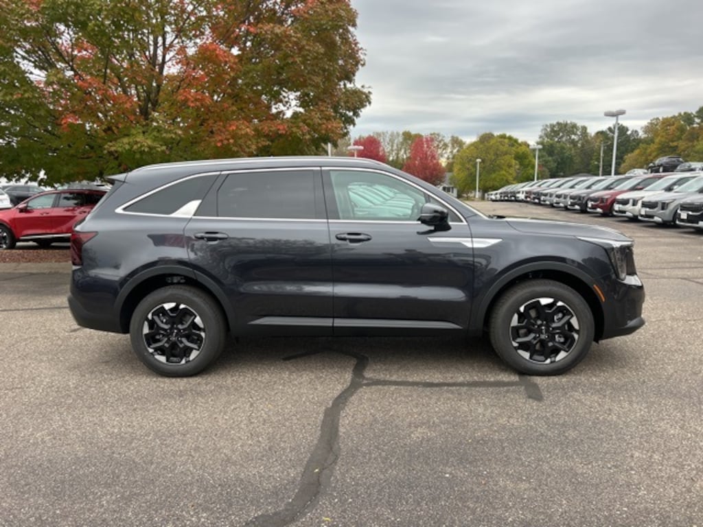 New 2026 Kia Sorento S SUV