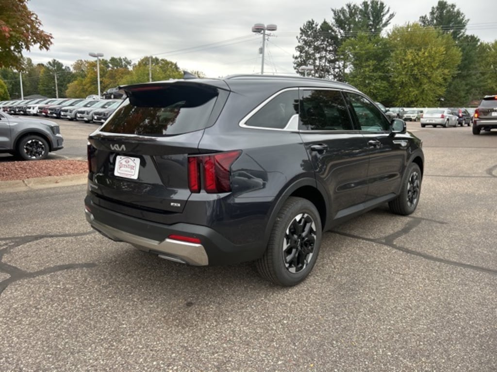 New 2026 Kia Sorento S SUV