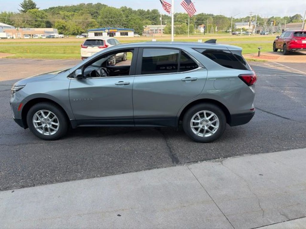 Used 2024 Chevrolet Equinox LT SUV