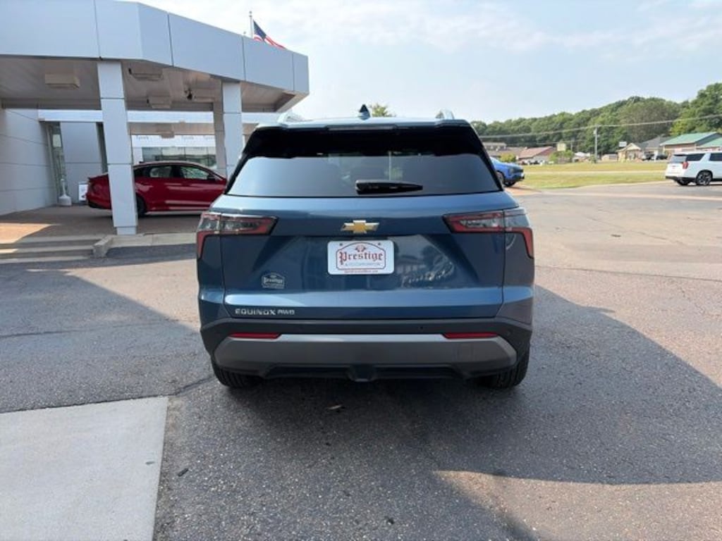 Used 2025 Chevrolet Equinox LT SUV