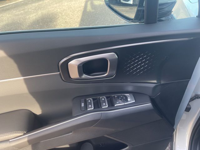2026 Kia Sorento S - Photo 17